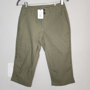 NWT Prana Alana Knicker Pant Green Capri Long Short Size 4 Climbing Activewear